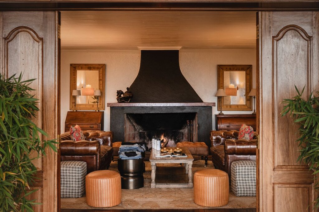 Sabyinyo Silverback Lodge