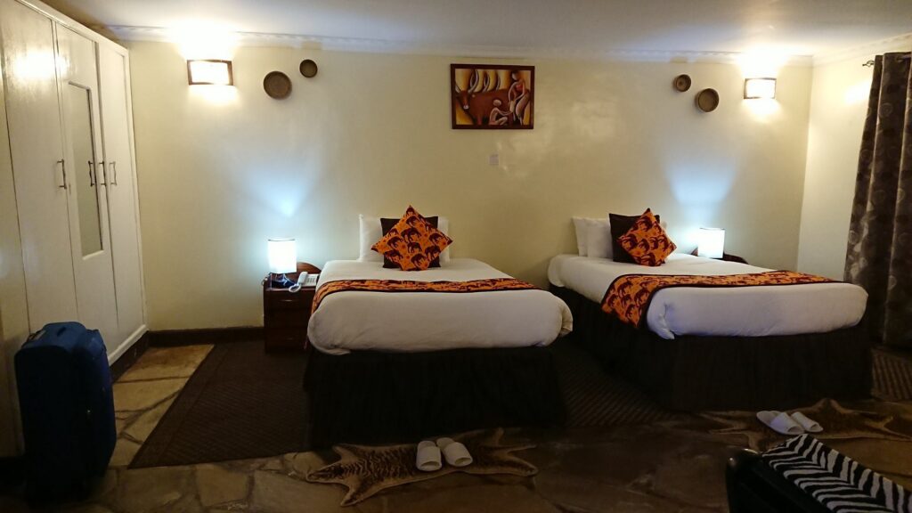 Da Vinci Gorilla Lodge
