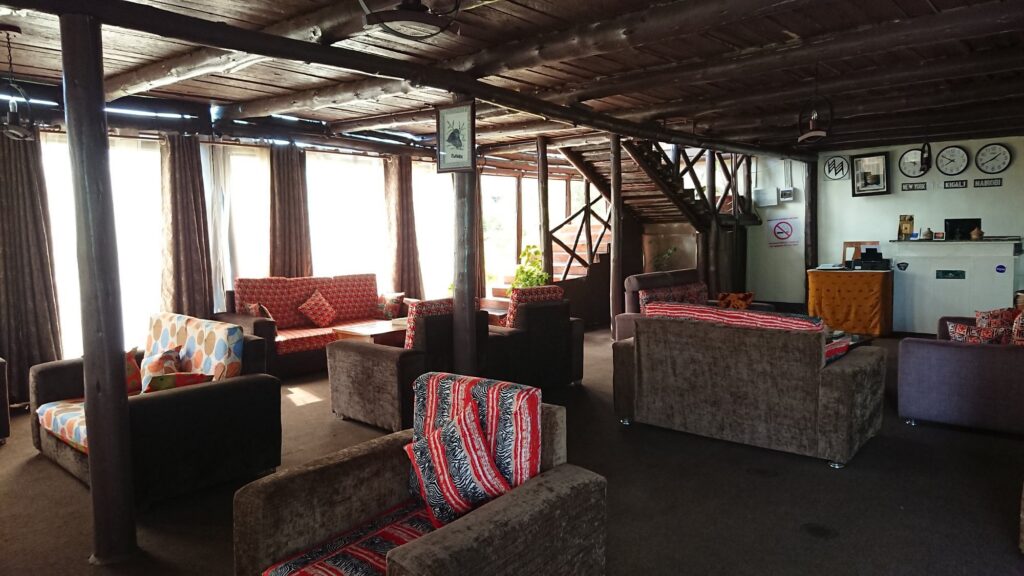 Da Vinci Gorilla Lodge